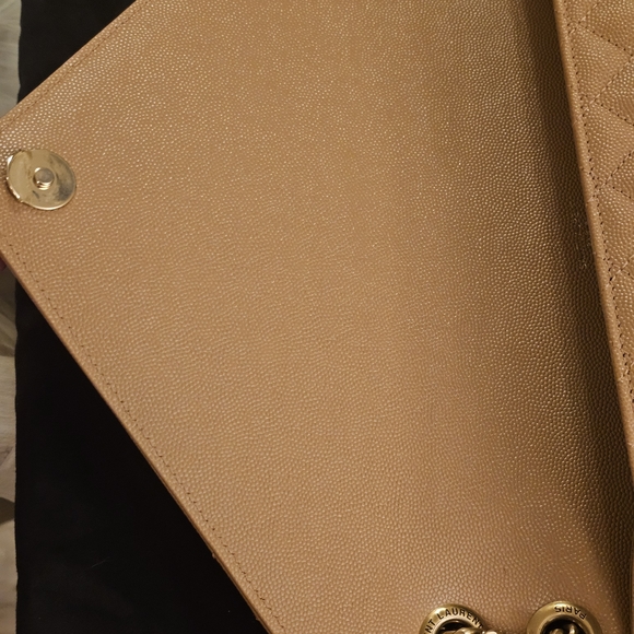 Saint Laurent Tan Quilted Leather Bag - Picture 13 of 16